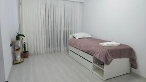 Spacious 3 Rooms Cozy Apartment