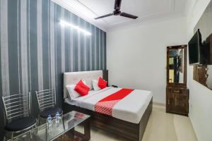 Hotel O Rodstar