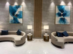 Fame Staycation, Walk to Megamall, Greenfield