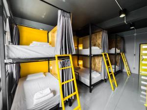 Room 22 Hostel - near Chinatown