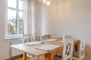 Raciborska Urban Apartment by BookingHost