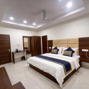 Hotel My Best Stay Patiala !! Parking ! Near Bus Stand ! Banquet ! Near Punjabi University ! Couple Friendly