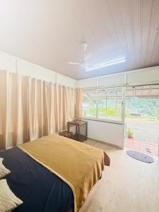 Greenwoods Budget Villa