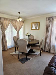 Hillcrest Cosy Cottage