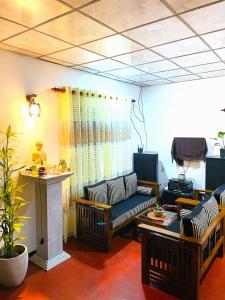 Margosa Villa In Mirissa