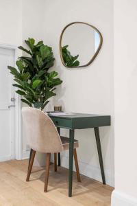 Bright Modern 1BR in Heart of Chelsea