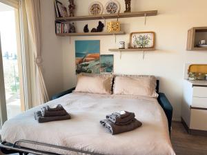 10 Min Walk from the Beach, Free Swimming Pool