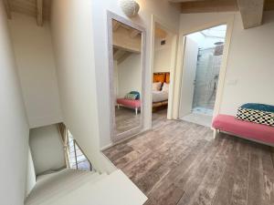 10 Min Walk from the Beach, Free Swimming Pool