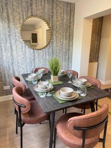 4 Bedroom House near Solihull, NEC, Garetts Green, JLR, HS2 Coleshill