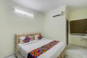 FabHotel Honey Grand