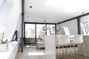 Magical Urban Retreat