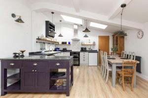 Sidlesham Hideaway Logburner & Garden