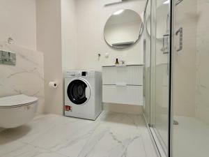 Wola Urban Oasis by OhMyHome z parkingiem