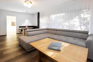 FeWo-Dorfromantik - kostenlose Tiefgarage, kurze Wege, ruhige Lage