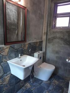 Agora Villa and Curry Hut