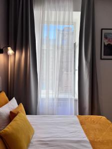 Fiesta Apartment on Franka 2BR-6P