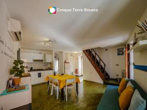 El Nin Apartment with Terrace & AC