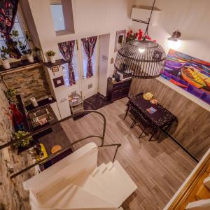 Petrellas Point Studio with AC