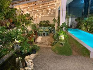 1929 Sudu Colonial House