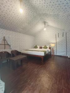 the jungle book - luxury camps by lake & woods