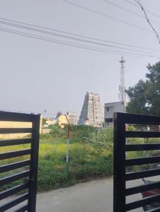 JR Home Stay Opp to Big Temple