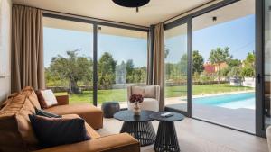 Modern villa Tia I with outdoor pool in Porec