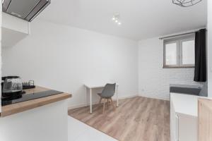 Traugutta Cozy Studio by BookingHost