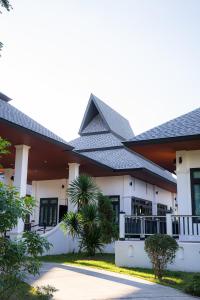 Chevana Resort