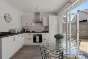 Harbour Reach, Coastal Path to Berry Head & Marina