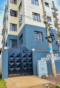 Quency Topstay Kisumu