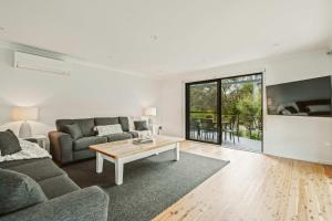 Seahaven - pet-friendly retreat near Hyams Beach