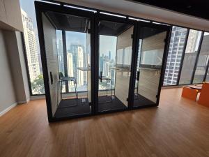 KLCC View Pool & Gym 1 Bedroom Near LRT and Mall
