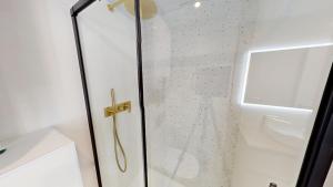 Stunning 2-bedrooms penthouse in Cuatro Caminos - Artistas 2