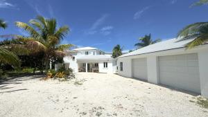 8 Bedroom Ocean Front in Eleuthera Double Bay with pool