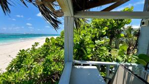 8 Bedroom Ocean Front in Eleuthera Double Bay with pool