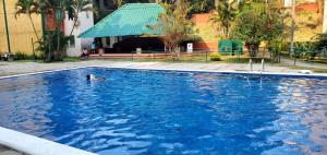 KR apartment wifi, netflix,VIX parking Pool Y MAS