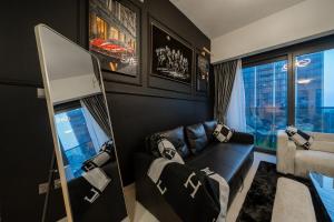 Noir x DXB a High Floor 1BDR in Downtown Dubai