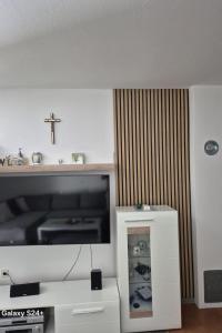 Apartman Komsic by Villas Guide