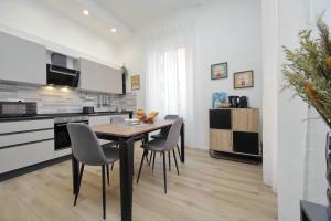 YCH- Urban Style Flat near San Giovanni