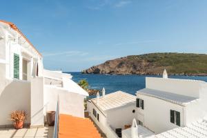 Tramontana 28B by Escape Home