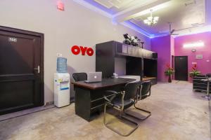 Hotel O by OYO The Highway Inn