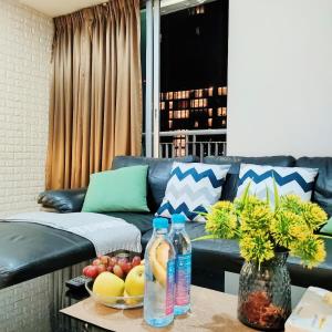 MahaNakhon Silom Sathon in the heart of Bangkok