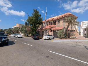 Bright & spacious Studio NearAttractions