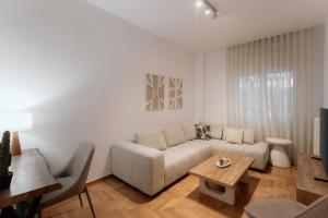 Classy & Modern Apartment in Pagrati - Athens