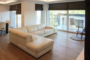 Greystone at Milton Hill