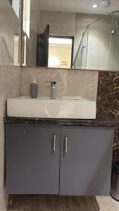 Fortune Home Service Apartment, 3BHK, J-130