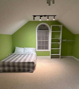 private estate infinity pool