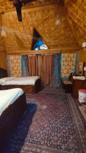 Heritage Houseboat - Almost Heaven