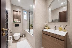 Regents Park & Marylebone Cosy Two-Bed Suite