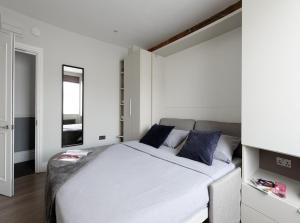 One bedroom Apartment at 3rd floor- Baker Street